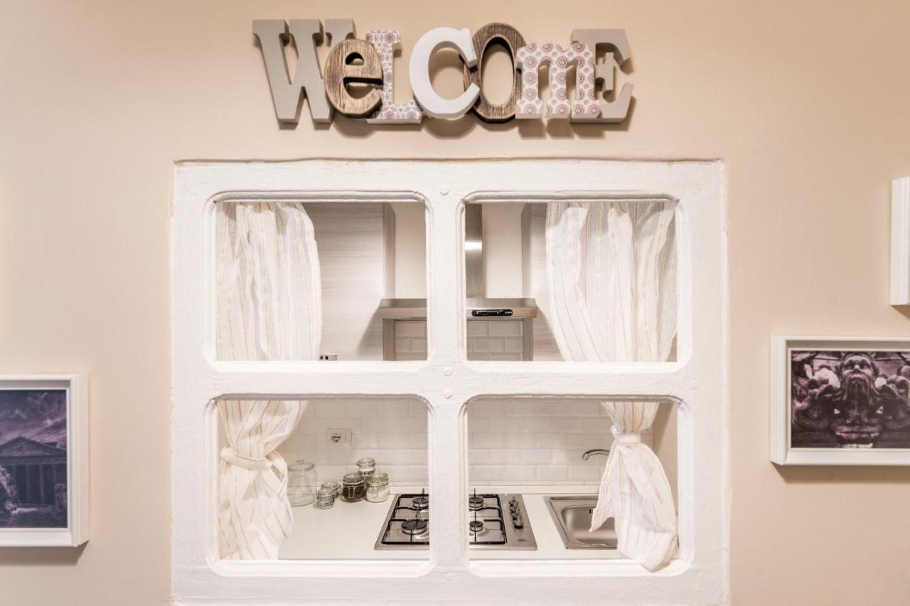The Small Nest At Coliseum Apartamento